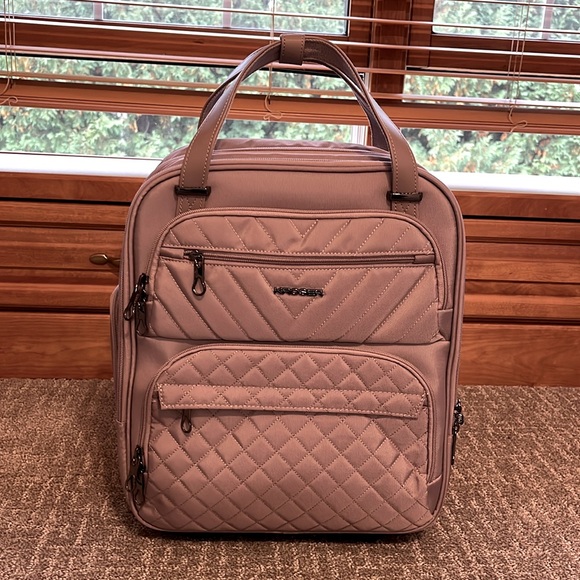 Carry On Underseat, Lightweight Overnight Suitcase, Dusty Pink - Picture 2 of 10